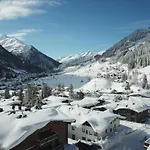 Sarlo Sankt Anton am Arlberg