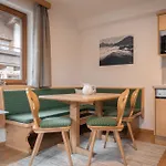 Sarlo Apartmán *
